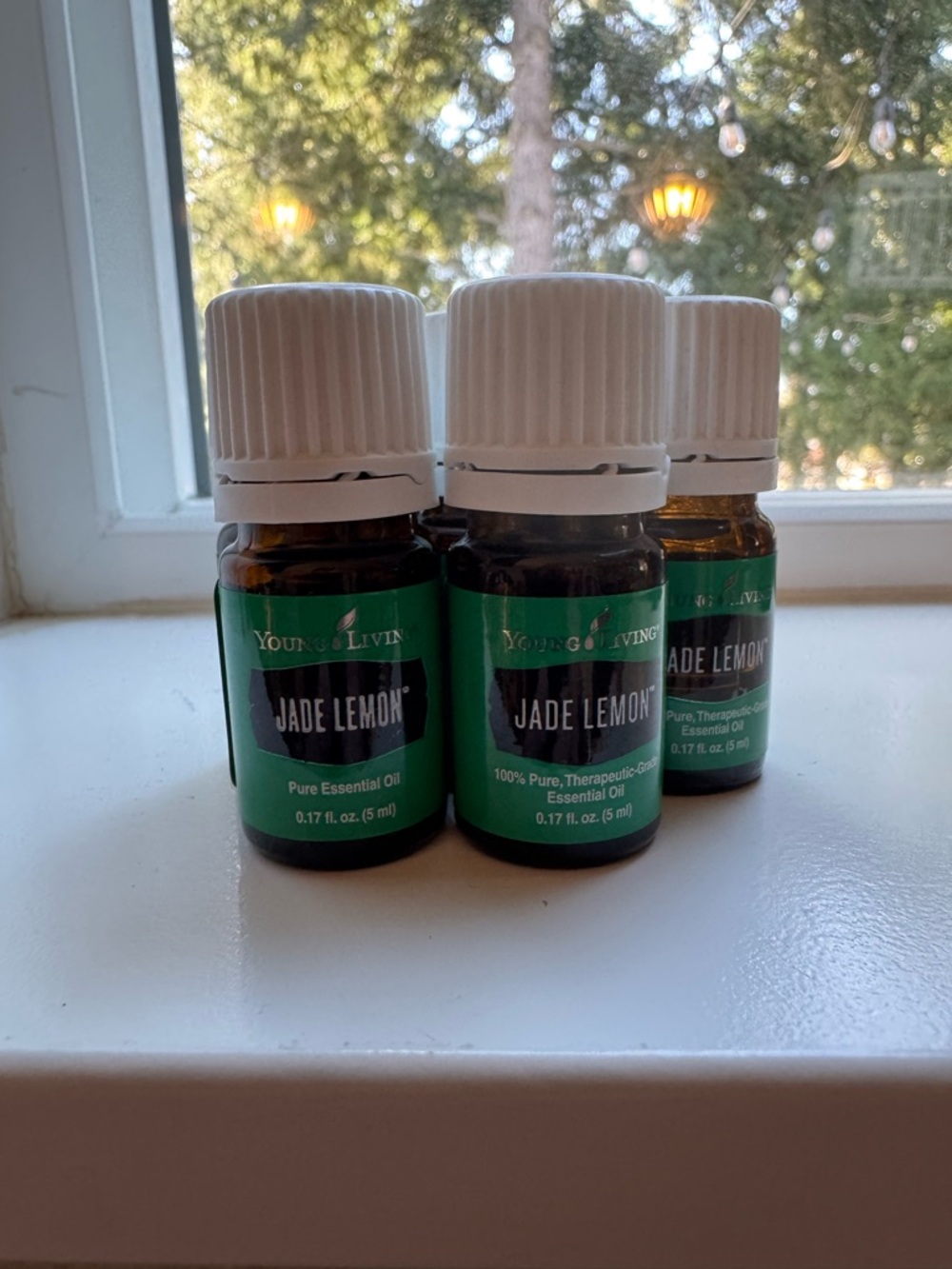 Young Living Jade Lemon Essential Oil - 5mL - Picture 3 of 4